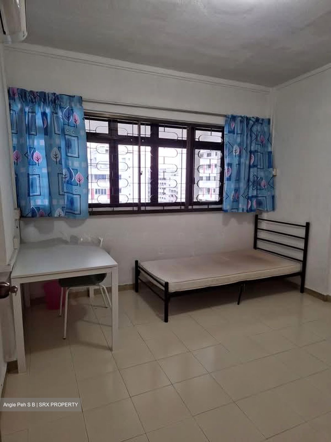 Blk 549 Jurong West Street 42 (Jurong West), HDB Executive #534535941